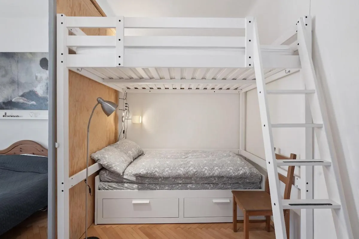 Apartament Cozy 2 Bedroom Flat In Praga