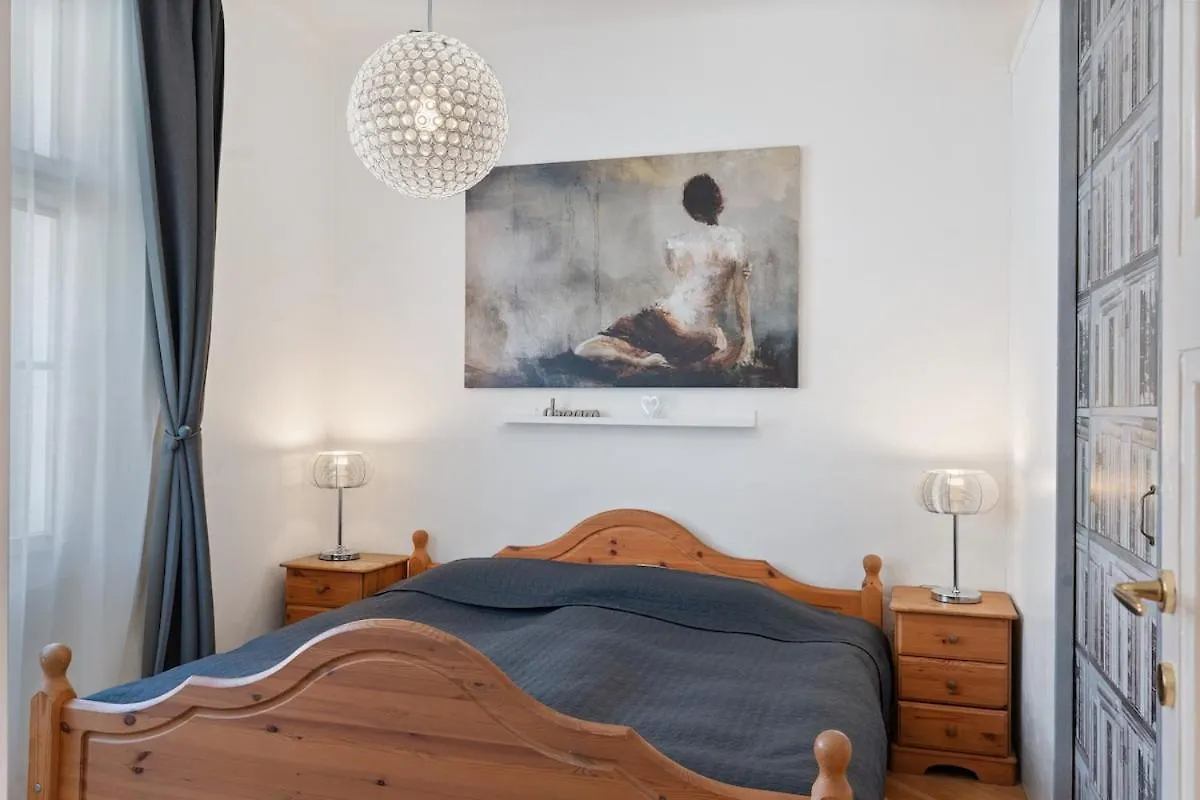 Appartamento Cozy 2 Bedroom Flat In Praga Repubblica Ceca