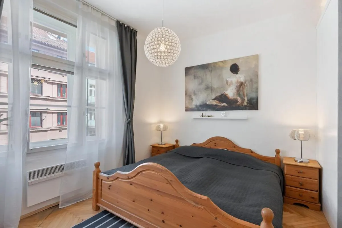Appartamento Cozy 2 Bedroom Flat In Praga Repubblica Ceca